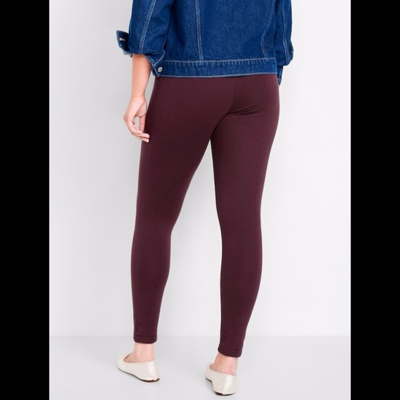 NWT Old Navy Burgundy High-Waisted Fleece-Lined Leggings - Medium - Picture 5 of 8